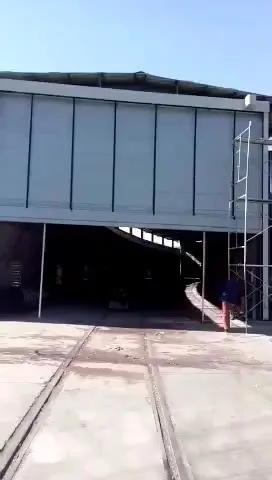 Porta da garage pieghevole industriale di grandi dimensioni in PVC impilabile ad alta velocità con finestra trasparente